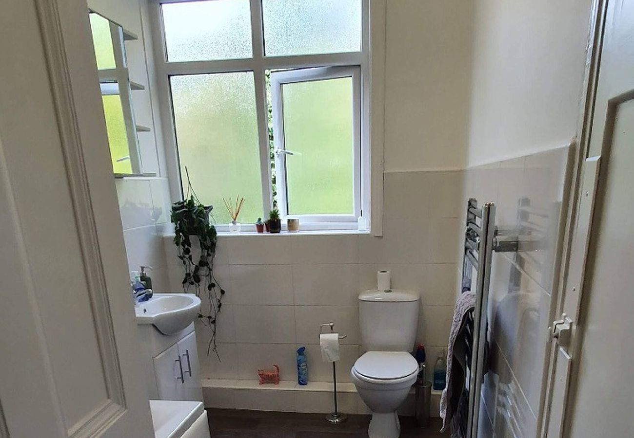 Apartment in Leeds - Cosy 2Bed Apartment near Roundhay Park