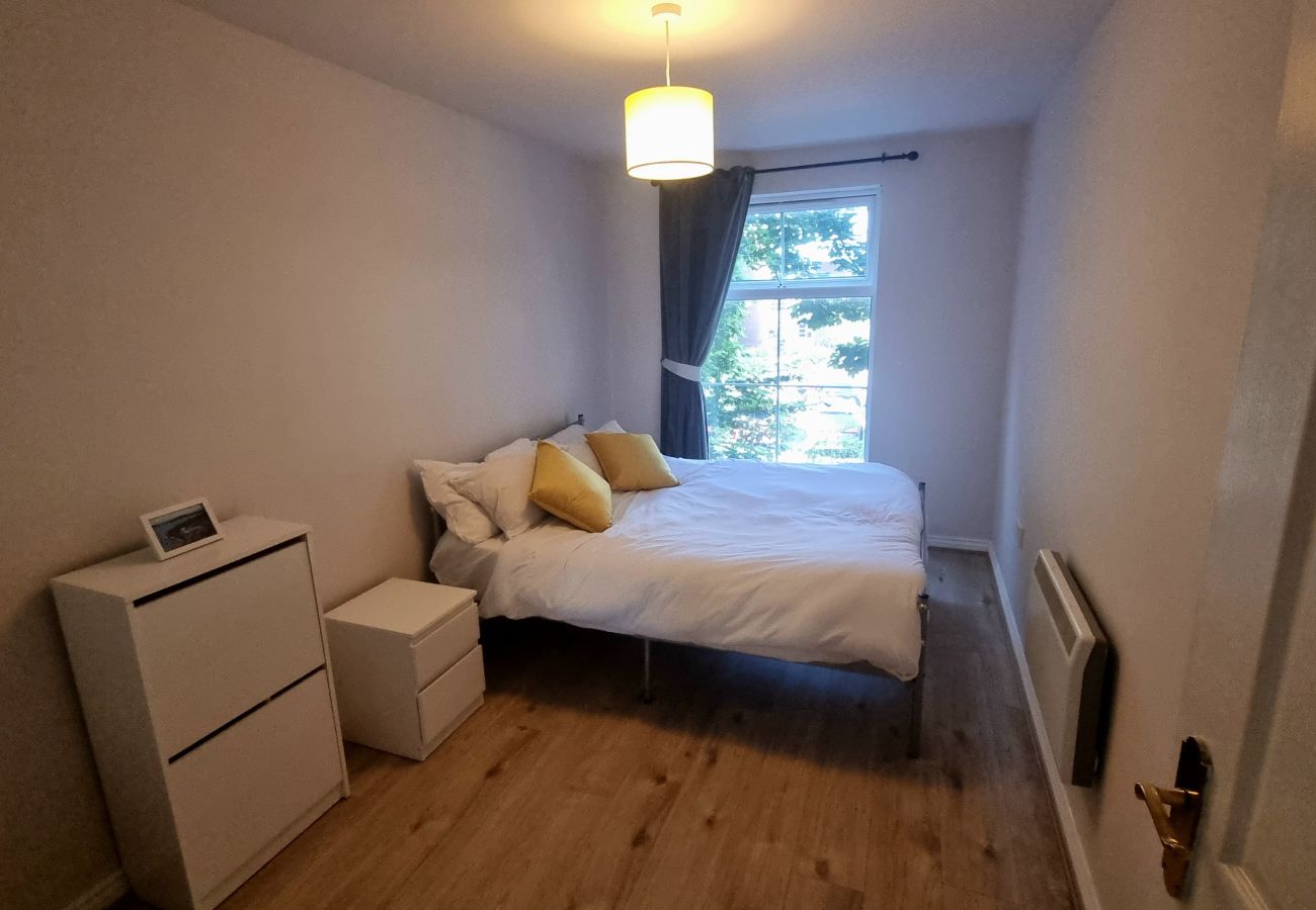 Apartment in Liverpool - Cosy 2BR Modern Apt with Free Parking