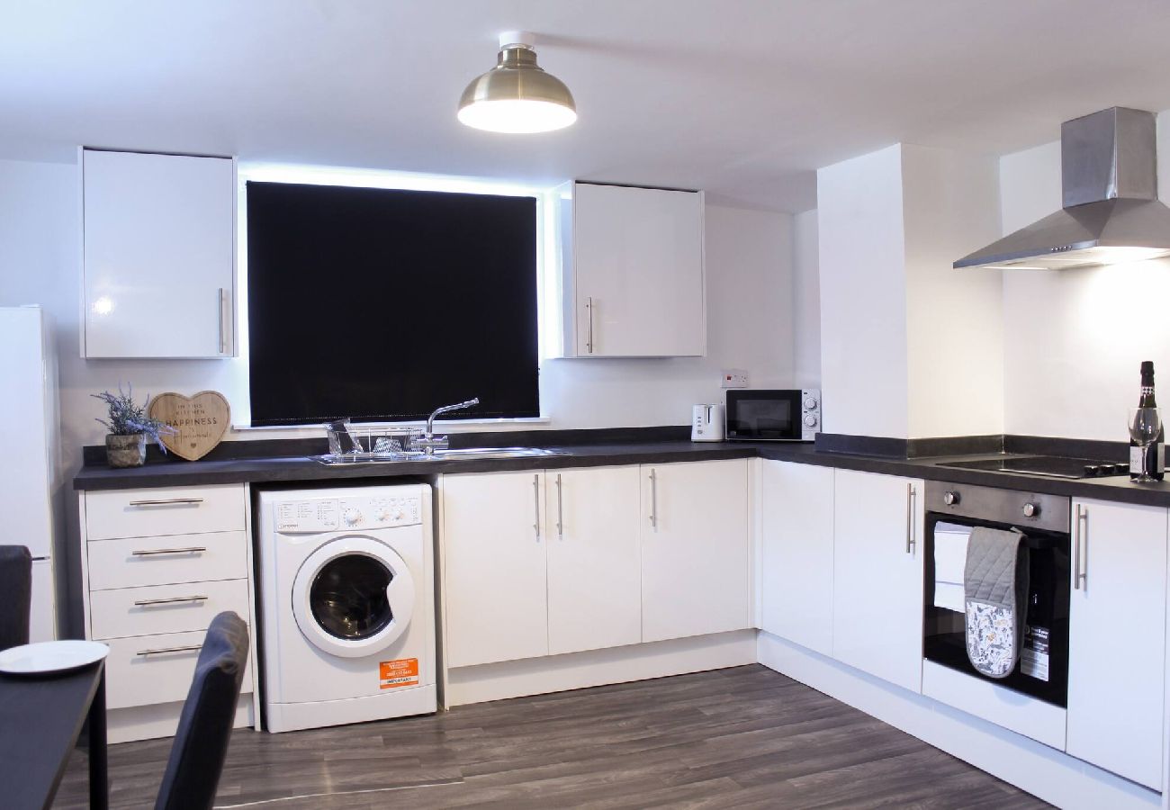 Apartment in Heywood - Chic 1BR Apt Close to Heywood Transport Links