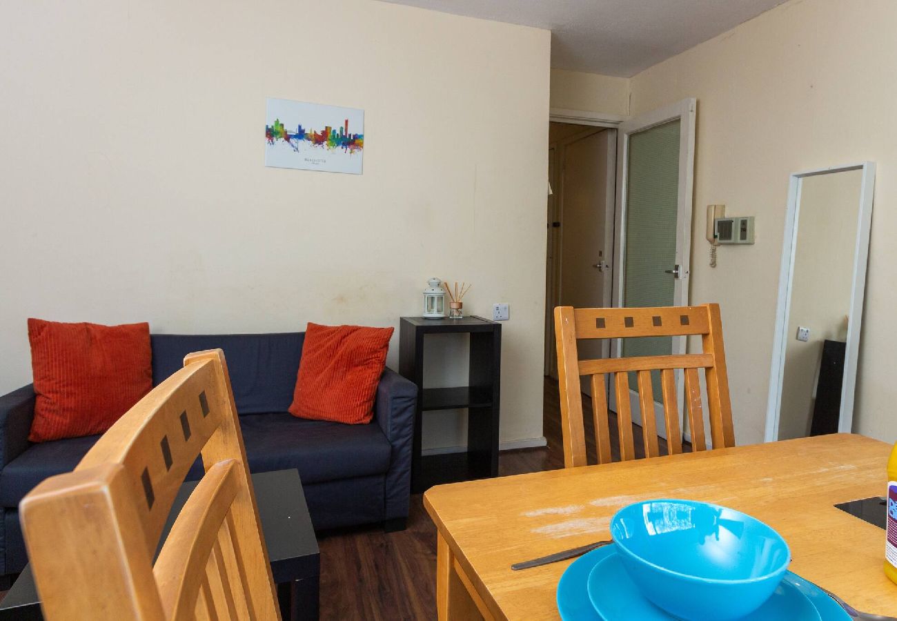 Apartment in Manchester - Convenient 1Bed Apt Close to Transport Links