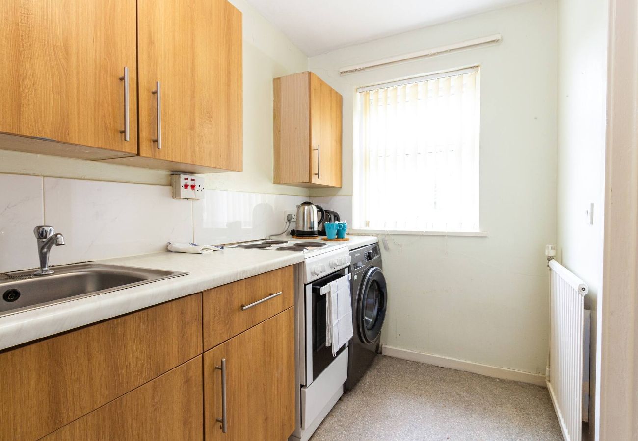 Apartment in Manchester - Convenient 1Bed Apt Close to Transport Links