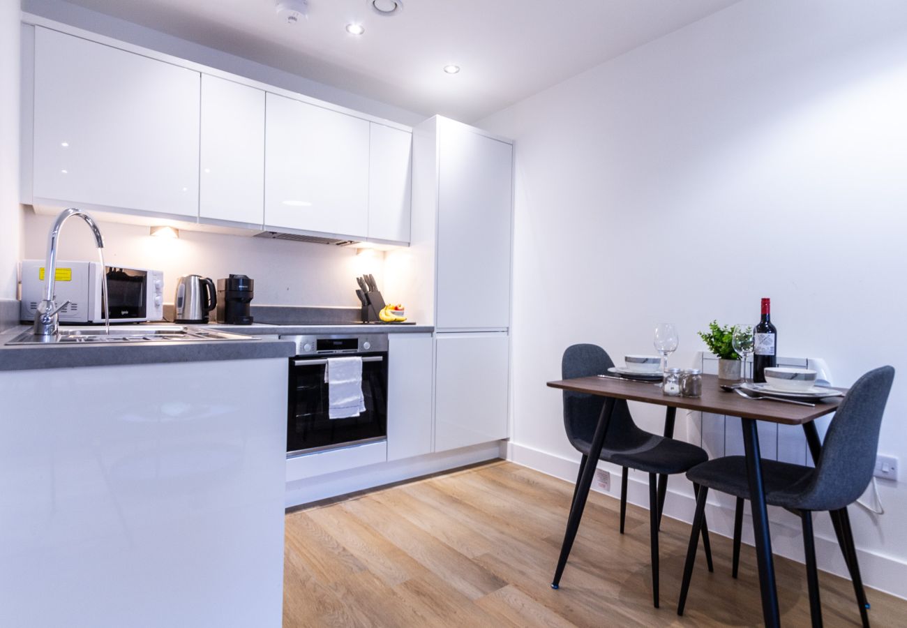 Apartment in Manchester - Trendy Apt in the Heart of MCR with Parking