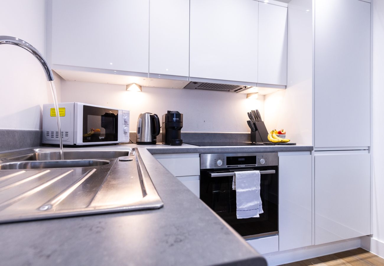 Apartment in Manchester - Trendy Apt in the Heart of MCR with Parking