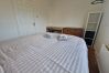 Rent by room in Sheffield - Cosy Suite: Private Room in Sheffield City Centre