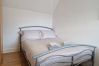 Rent by room in Sheffield - Classy Suite: Private Room in Sheffield CC