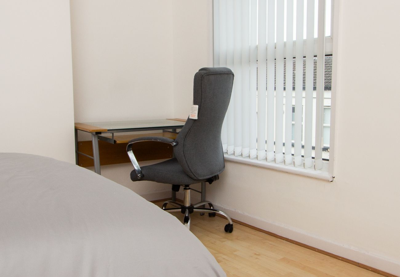 Apartment in Liverpool - Cosy 2BR Flat Near Anfield & Goodison Park, Liverpool