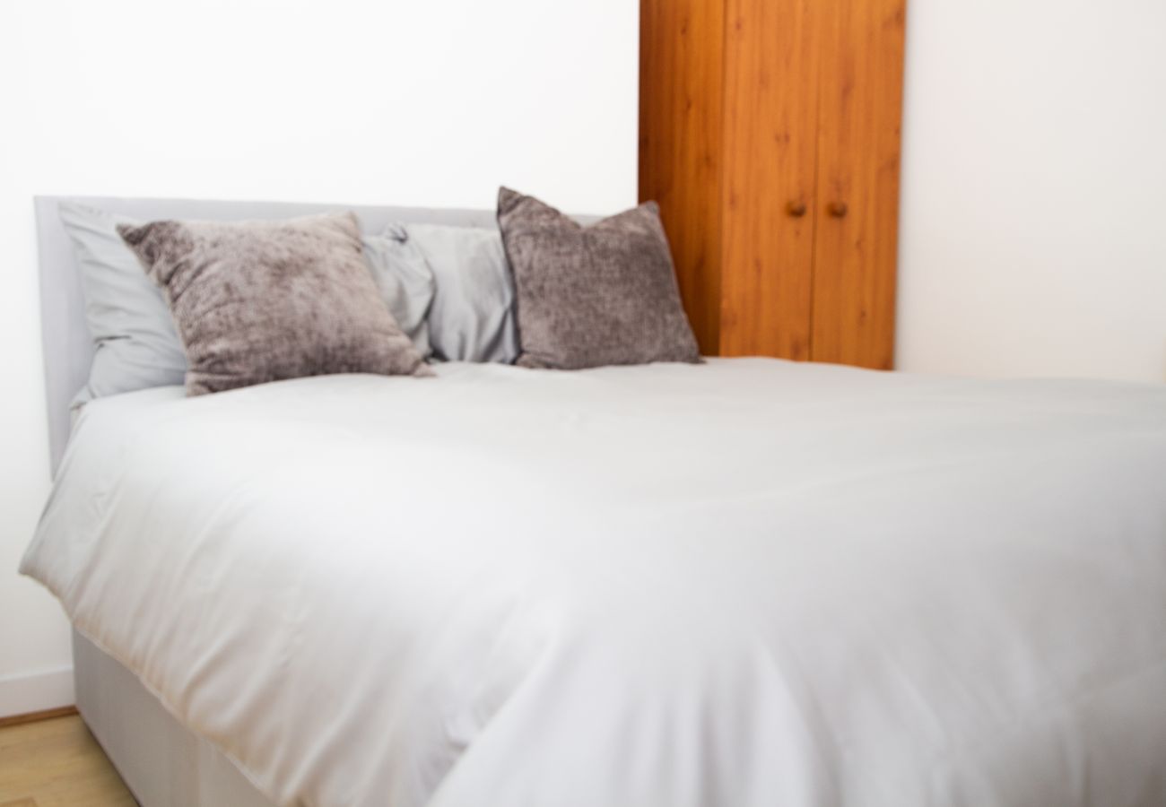 Apartment in Liverpool - Cosy 2BR Flat Near Anfield & Goodison Park, Liverpool
