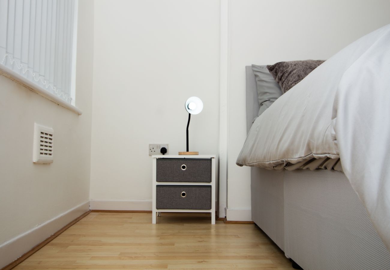 Apartment in Liverpool - Cosy 2BR Flat Near Anfield & Goodison Park, Liverpool
