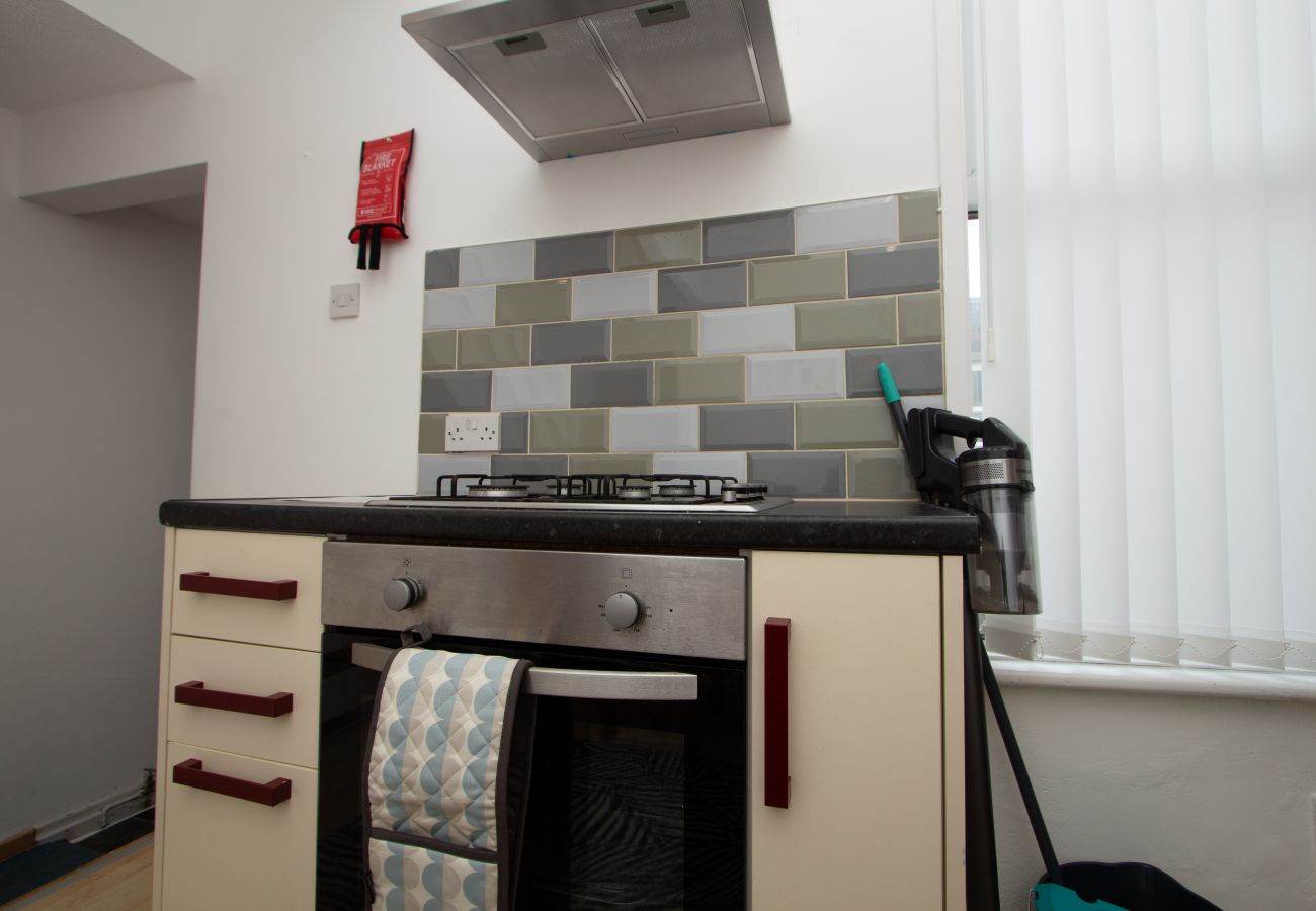 Apartment in Liverpool - Cosy 2BR Flat Near Anfield & Goodison Park, Liverpool