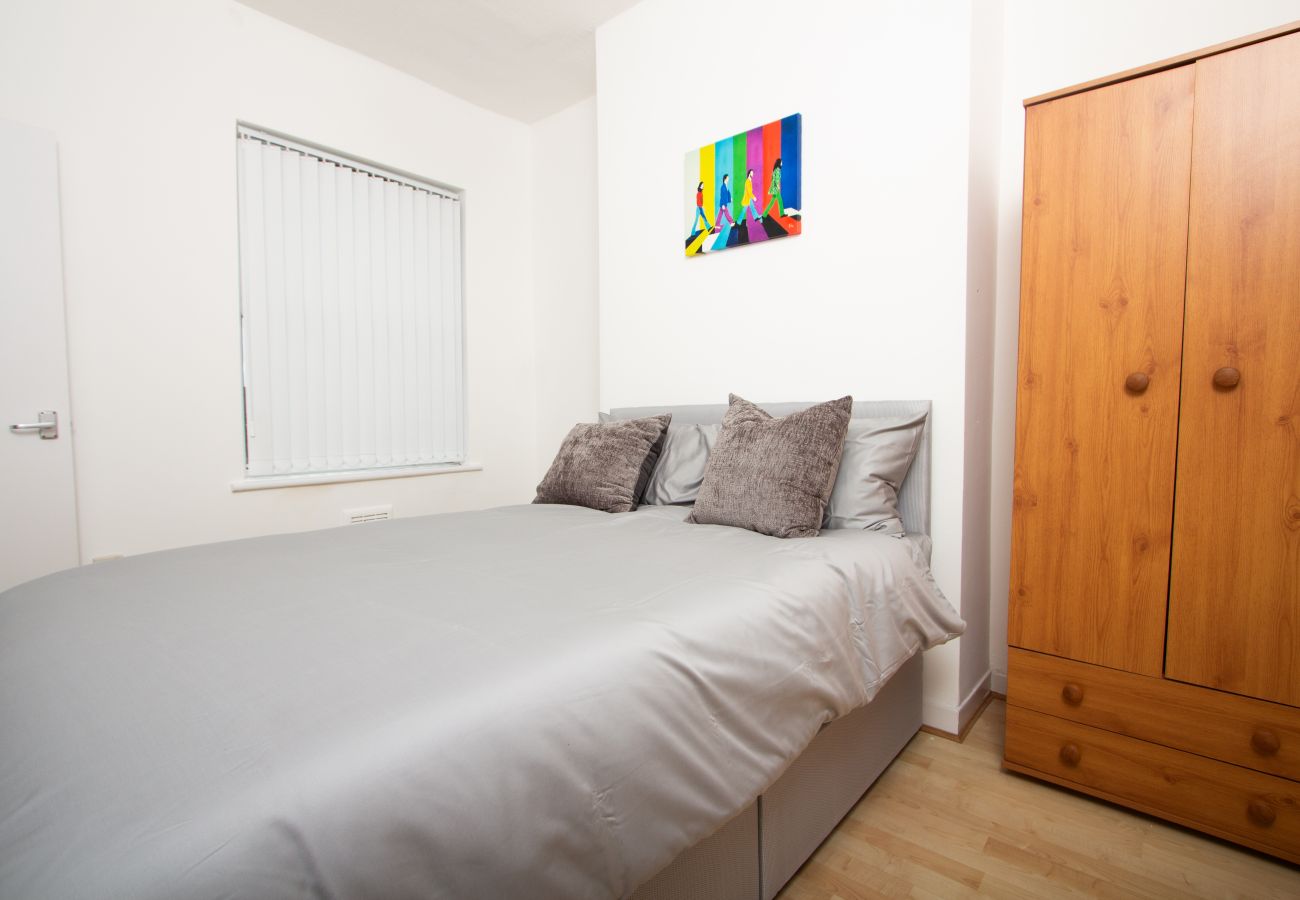 Apartment in Liverpool - Cosy 2BR Flat Near Anfield & Goodison Park, Liverpool