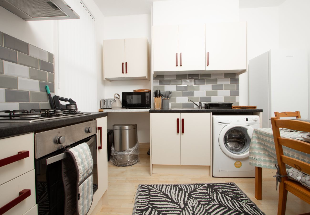 Apartment in Liverpool - Cosy 2BR Flat Near Anfield & Goodison Park, Liverpool