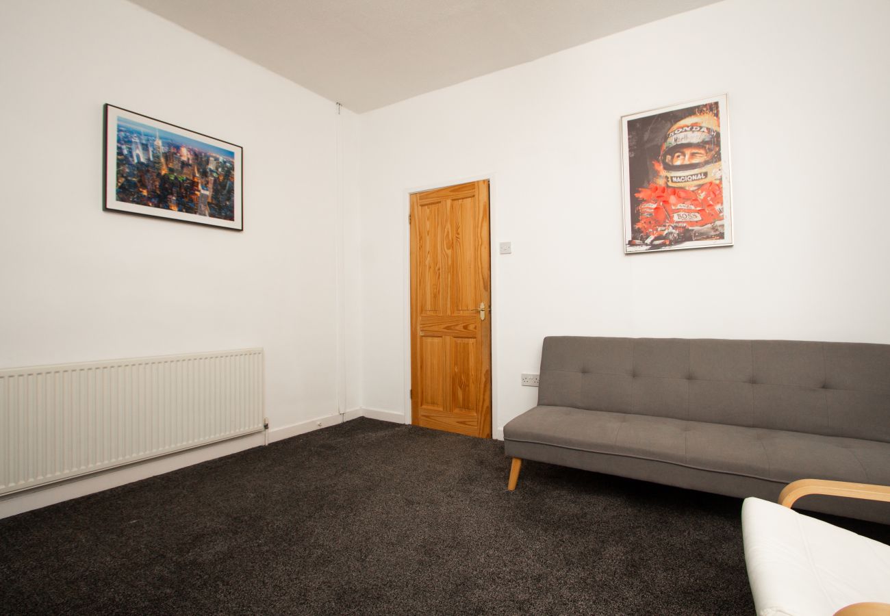 Apartment in Liverpool - Cosy 2BR Flat Near Anfield & Goodison Park, Liverpool