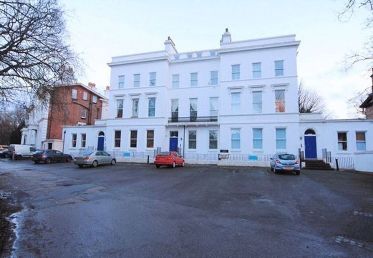 Studio in Liverpool - Cosy Flat Near City Centre & Princess Park