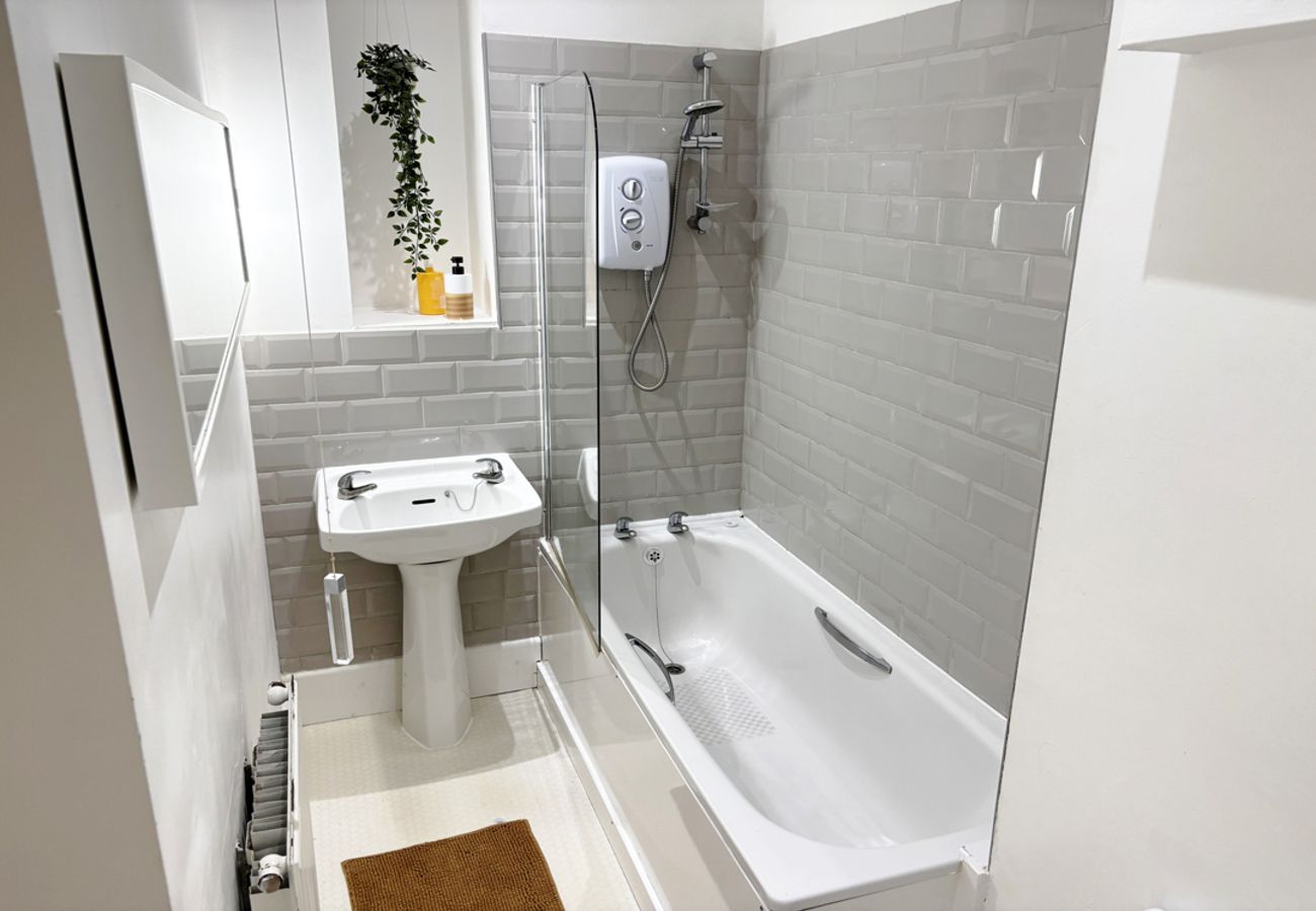 Studio in Liverpool - Cosy Flat Near City Centre & Princess Park