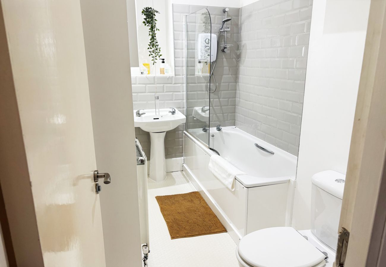 Apartment in Liverpool - Cosy Flat Near City Centre & Princess Park