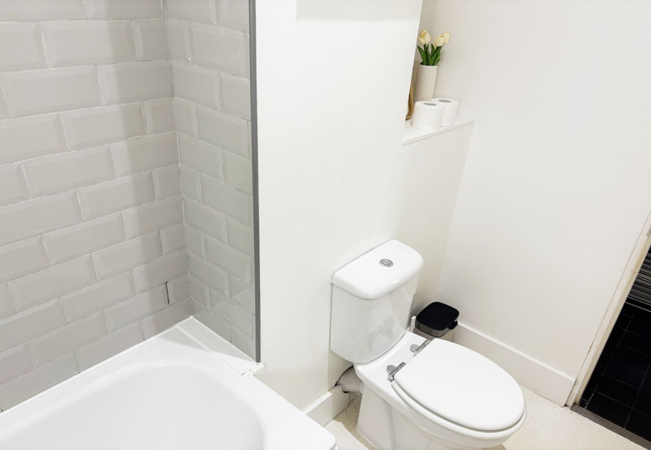 Apartment in Liverpool - Cosy Flat Near City Centre & Princess Park