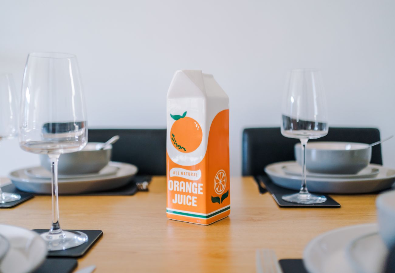 House in Warrington - Spacious 3BR Home - Close to Golf, Sailing & Motorways