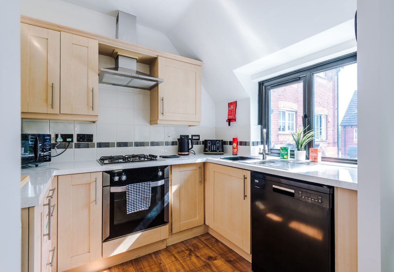 House in Warrington - Spacious 3BR Home - Close to Golf, Sailing & Motorways