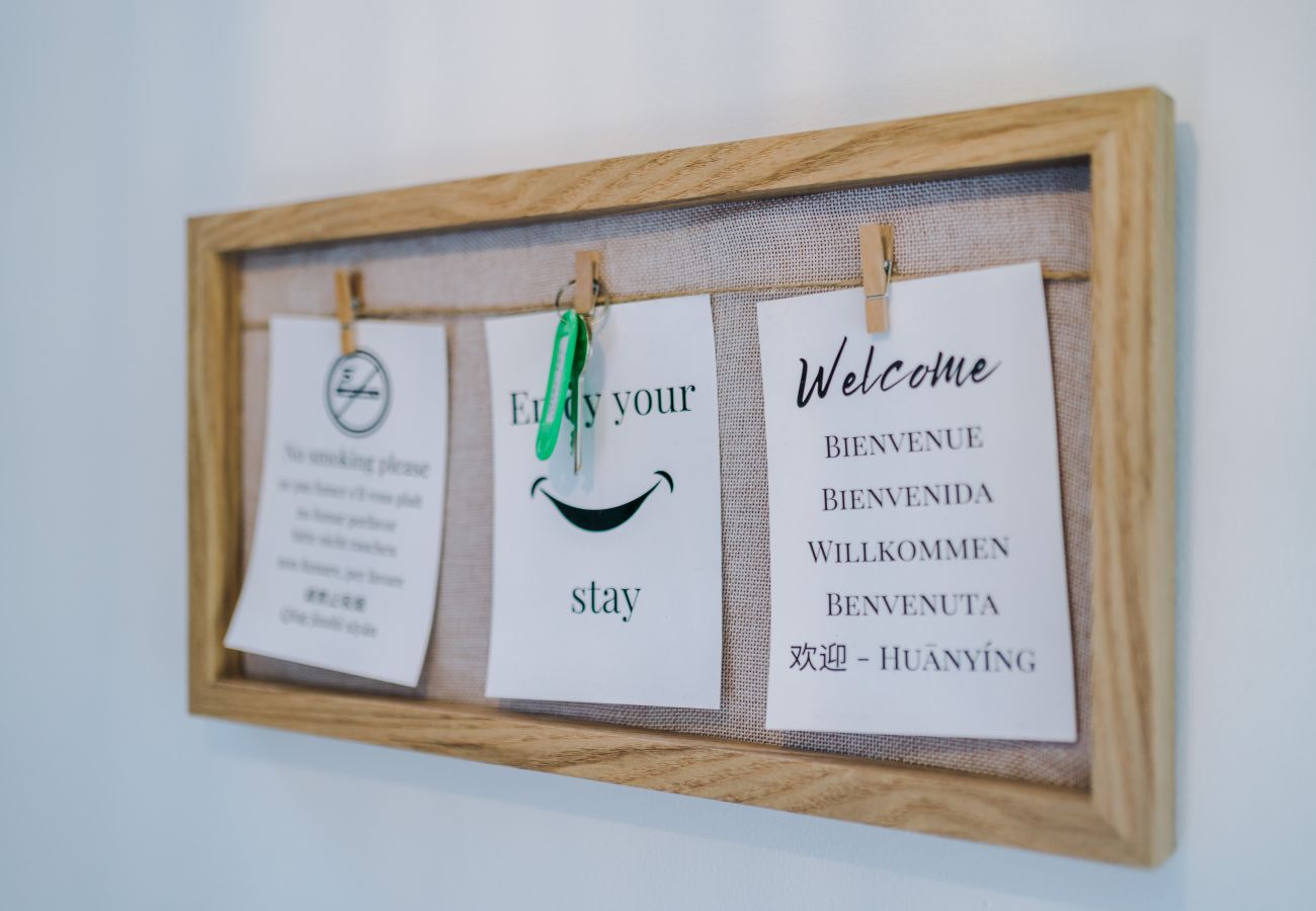 House in Warrington - Spacious 3BR Home - Close to Golf, Sailing & Motorways