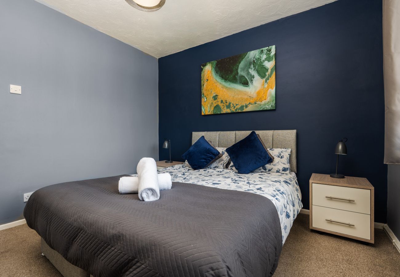 Apartment in Speke - Cosy Speke 3Bed Retreat with Free Parking