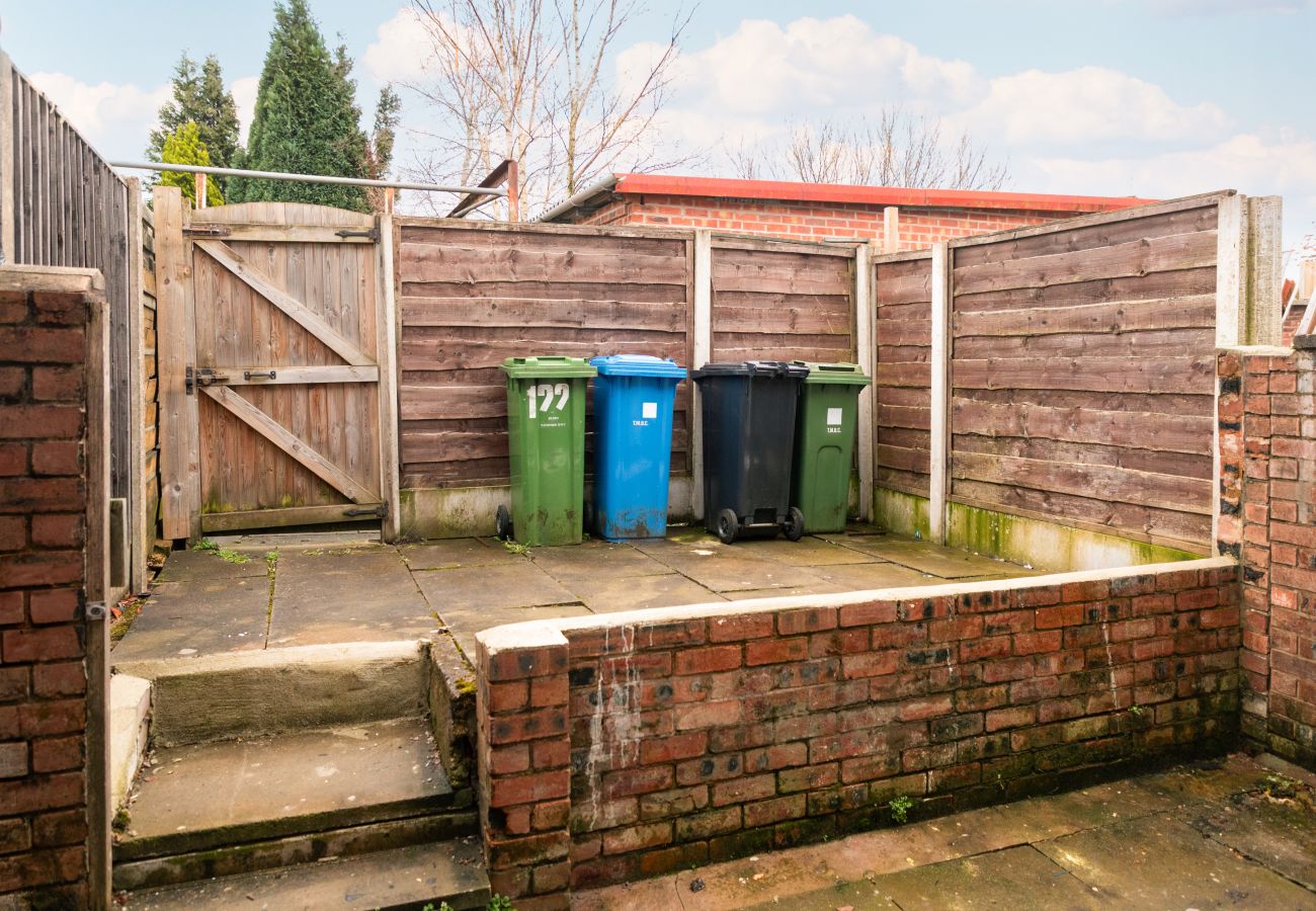 House in Manchester - Ashton Parkside 2BR Escape near Transport Links