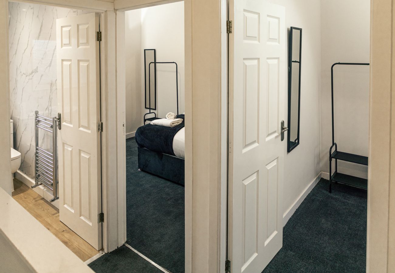 House in Manchester - Ashton Parkside 2BR Escape near Transport Links