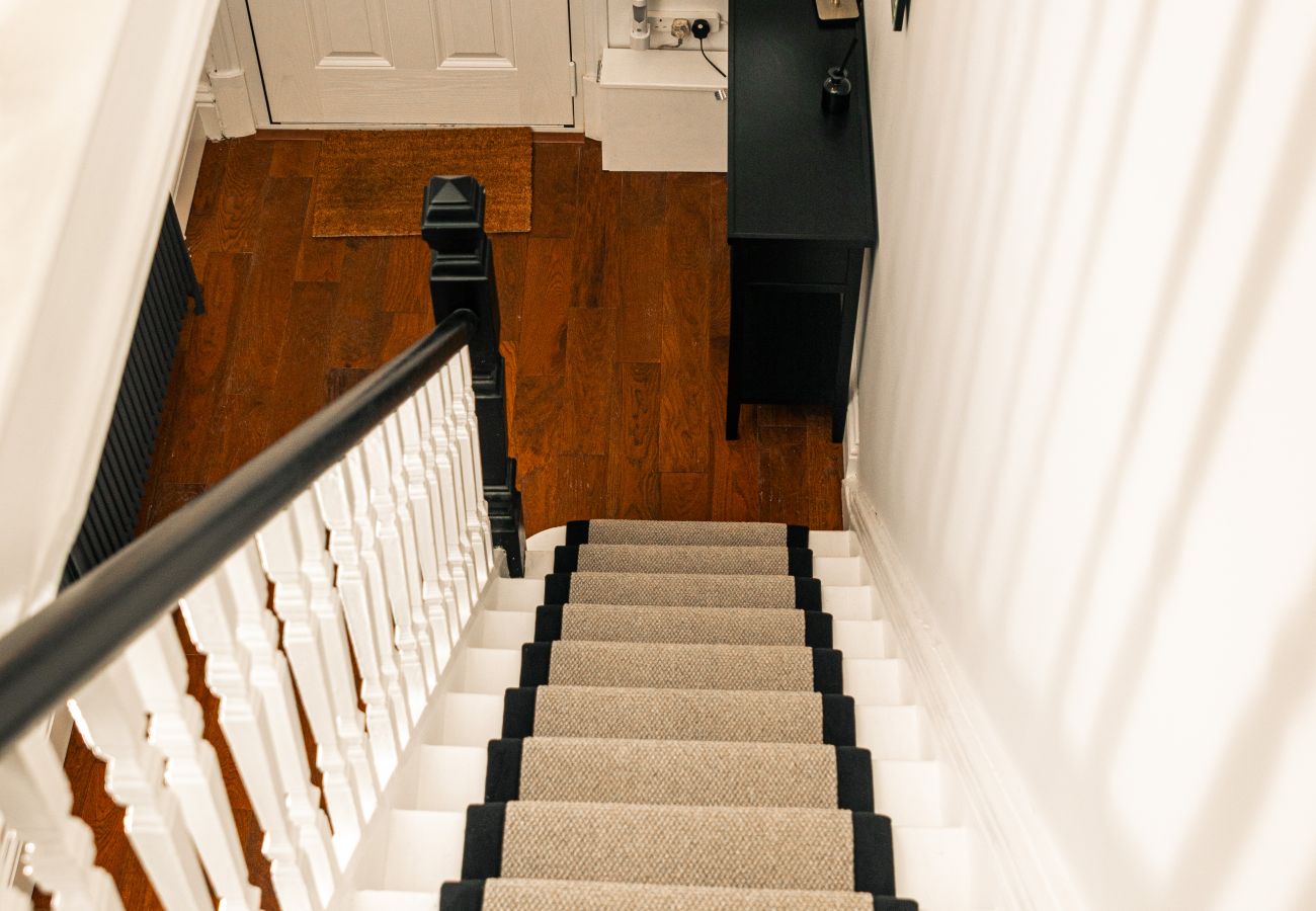 House in Manchester - Manchester Music Lover’s Dream 3 Bed House with Games  Room