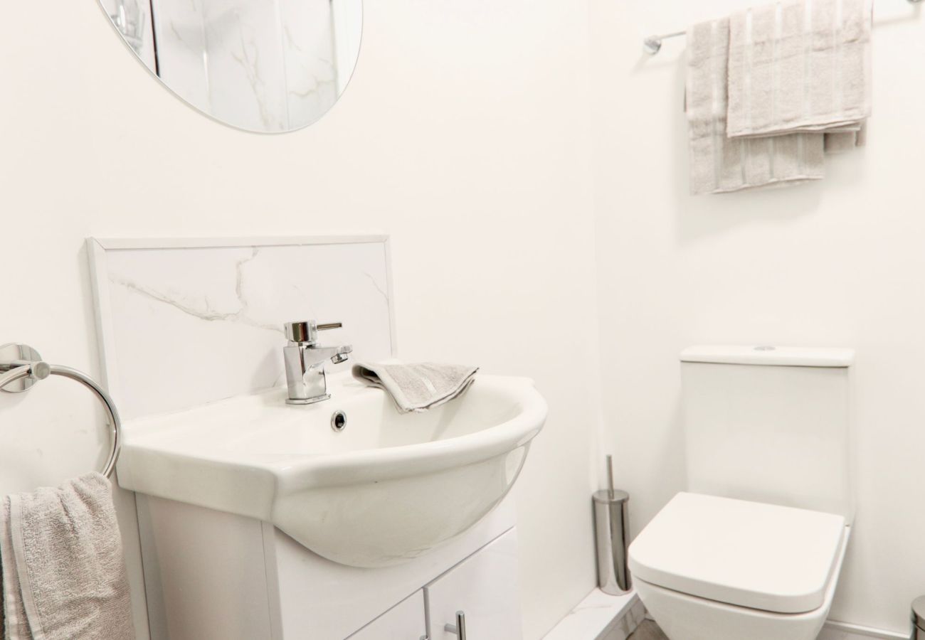 Apartment in Sheffield - Stylish 1BR Retreat Close to Sheffield Centre