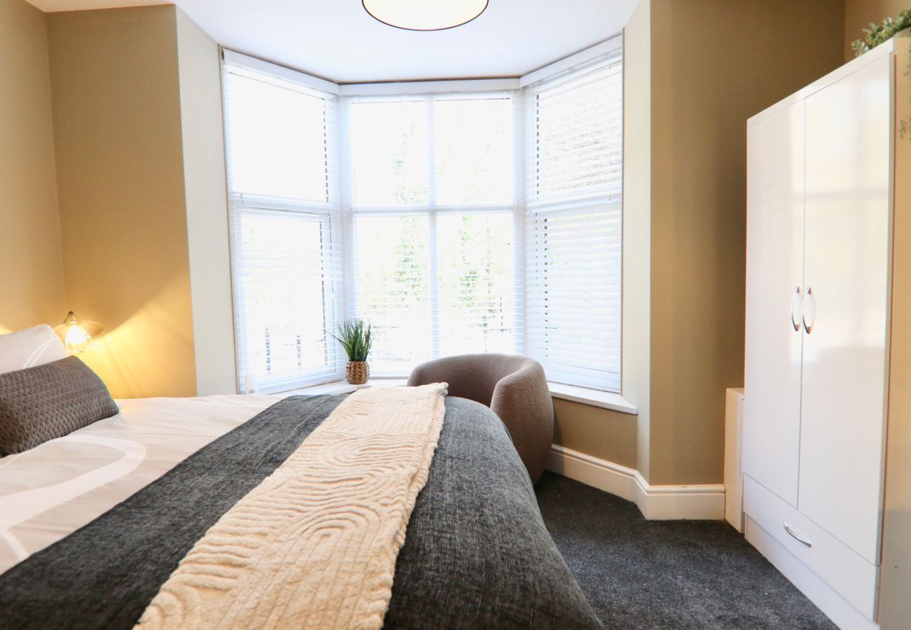Apartment in Sheffield - Stylish 1BR Retreat Close to Sheffield Centre