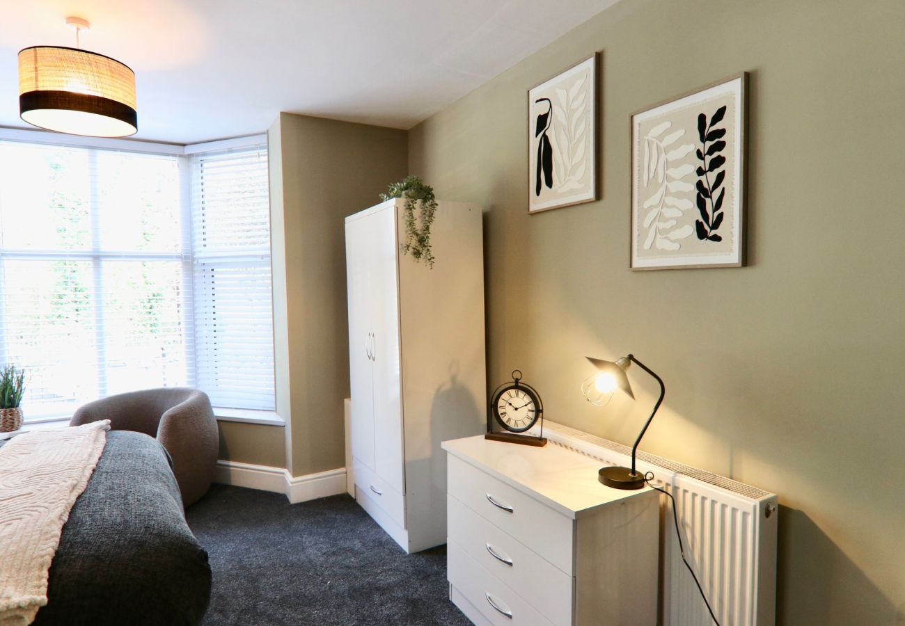 Apartment in Sheffield - Stylish 1BR Retreat Close to Sheffield Centre