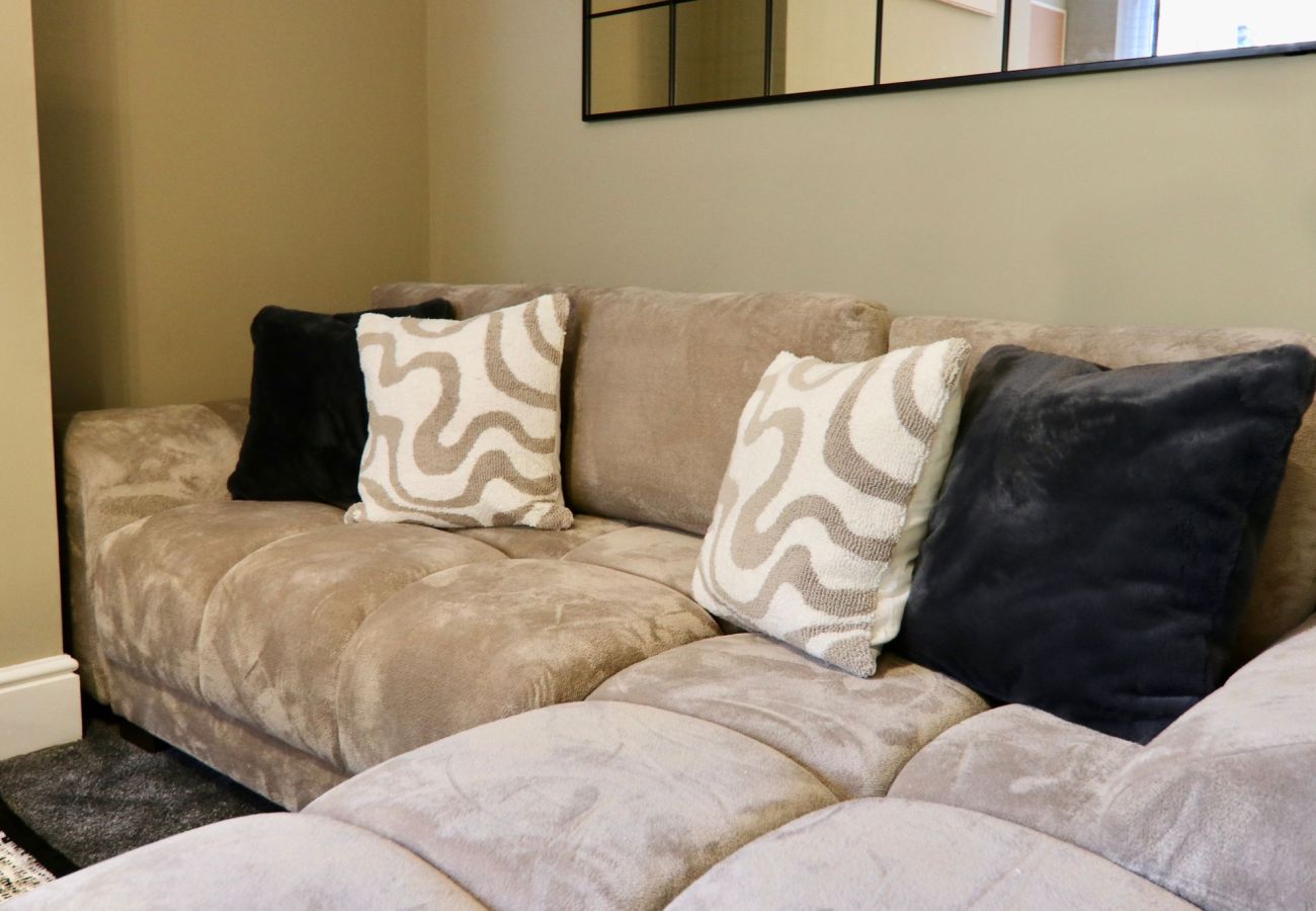 Apartment in Sheffield - Stylish 1BR Retreat Close to Sheffield Centre