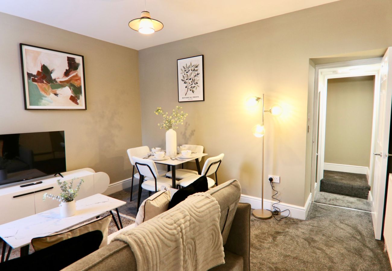 Apartment in Sheffield - Spacious 2BR Haven Near Sheffield Centre