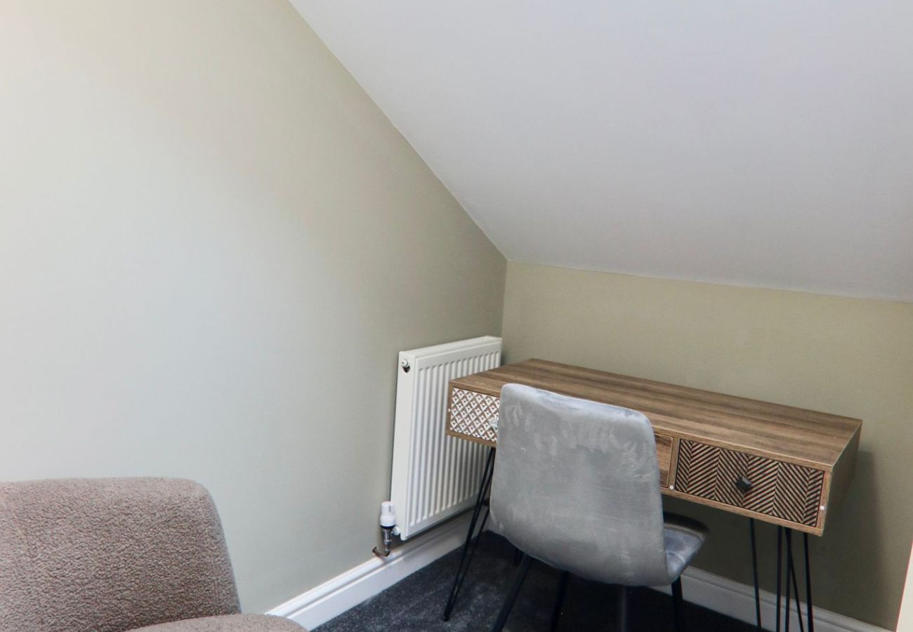 Apartment in Sheffield - Spacious 2BR Haven Near Sheffield Centre