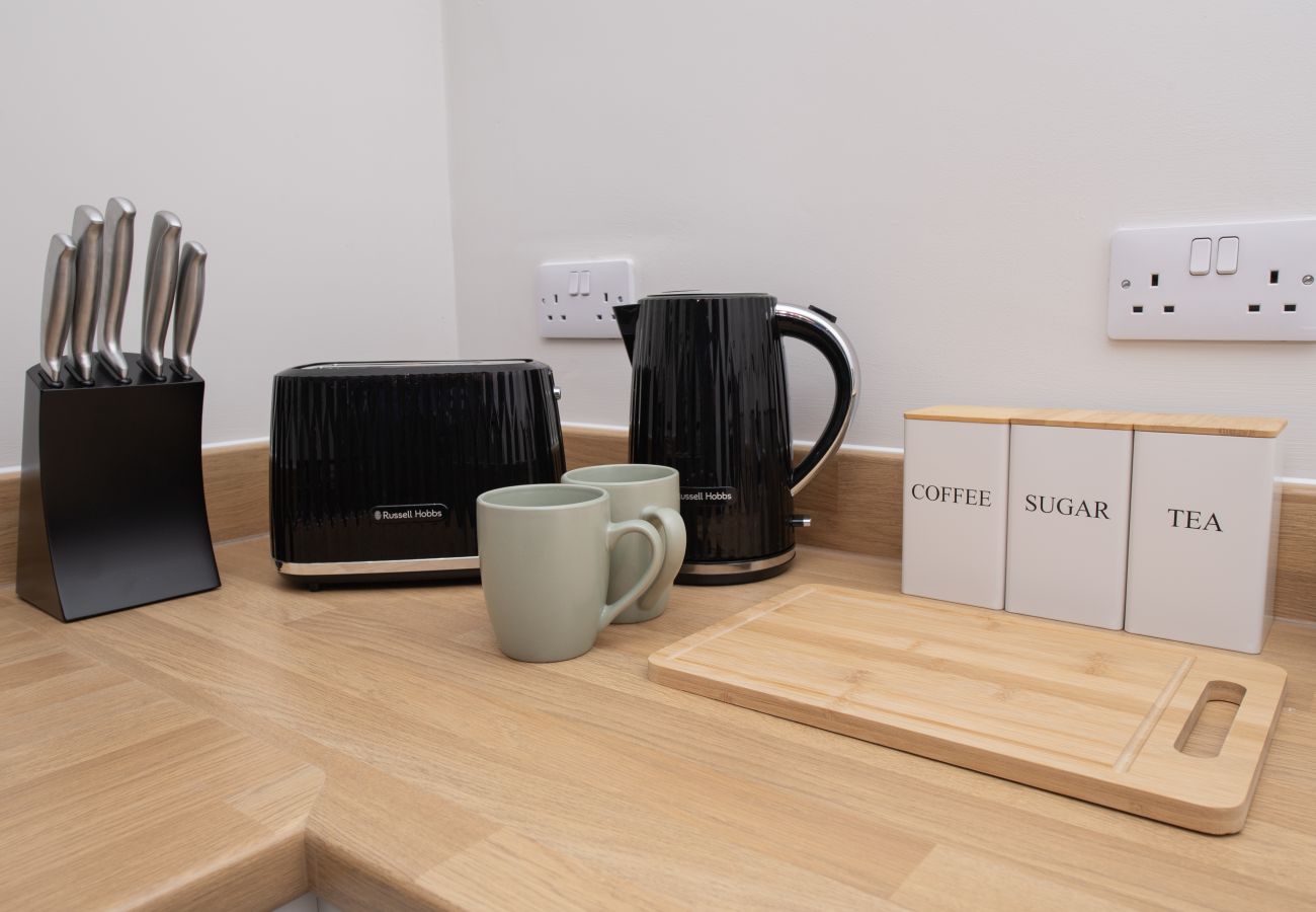 Apartment in Hull - Stylish 1BR Haven in Hull City Centre Near Marina