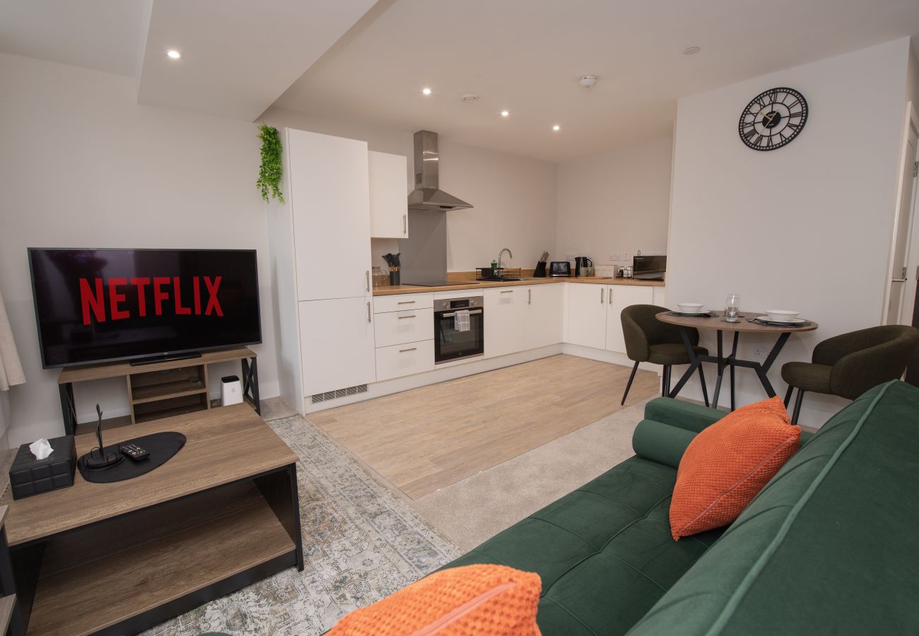 Apartment in Hull - Stylish 1BR Haven in Hull City Centre Near Marina