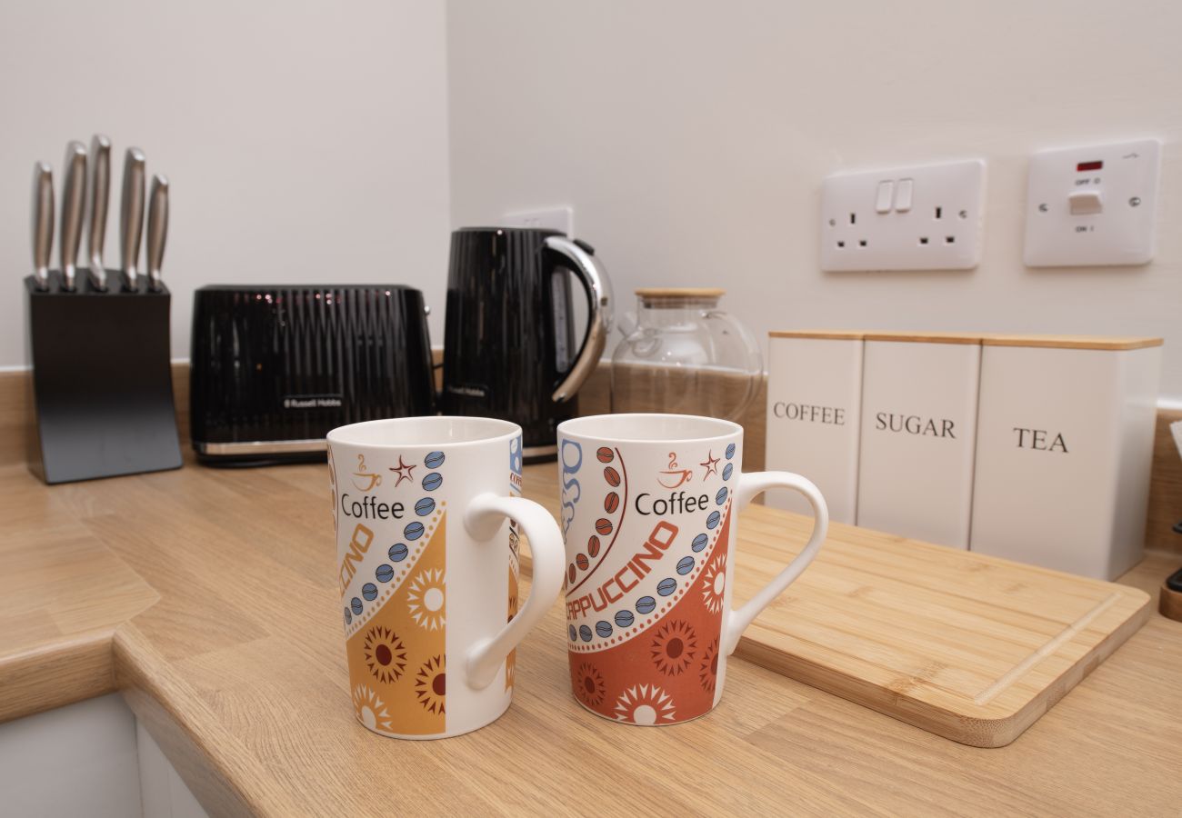 Apartment in Hull - Cosy Chic 1BR Haven in Hull Centre Near Marina