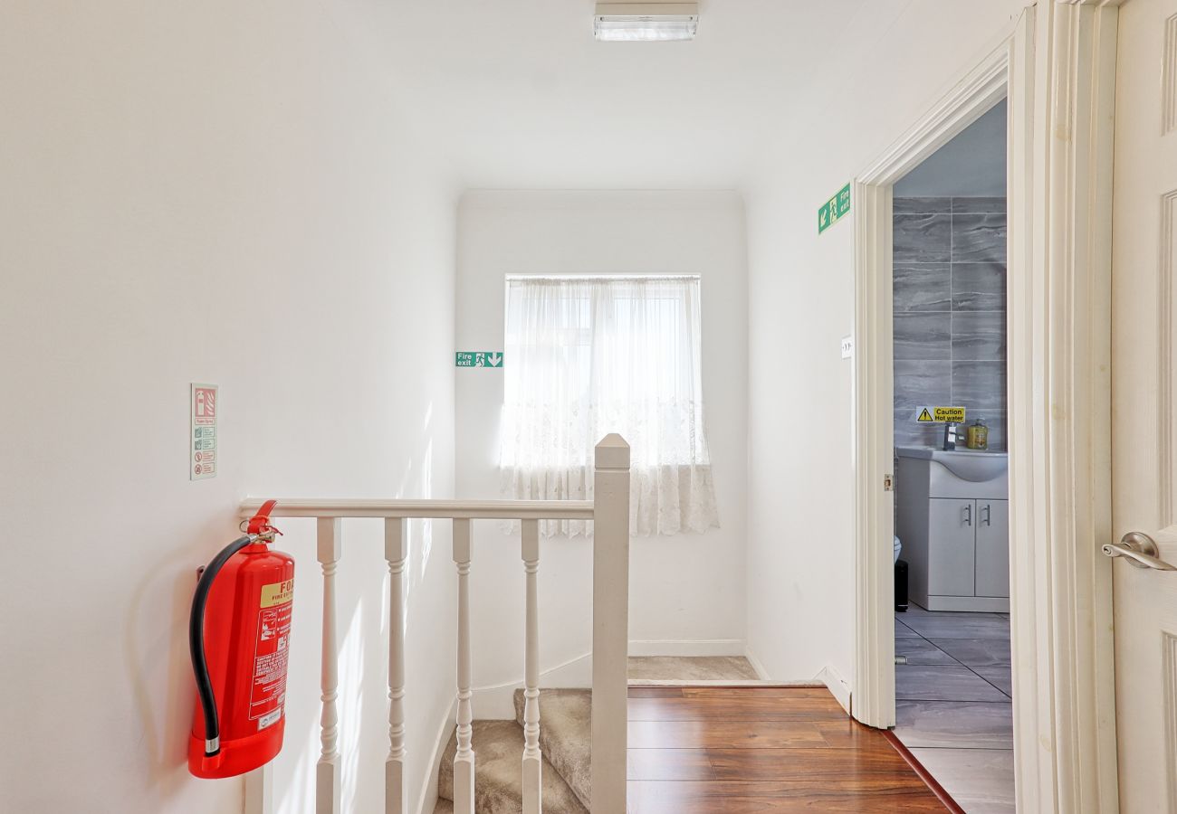 House in Tilbury Juxta Clare - LON-STE-024