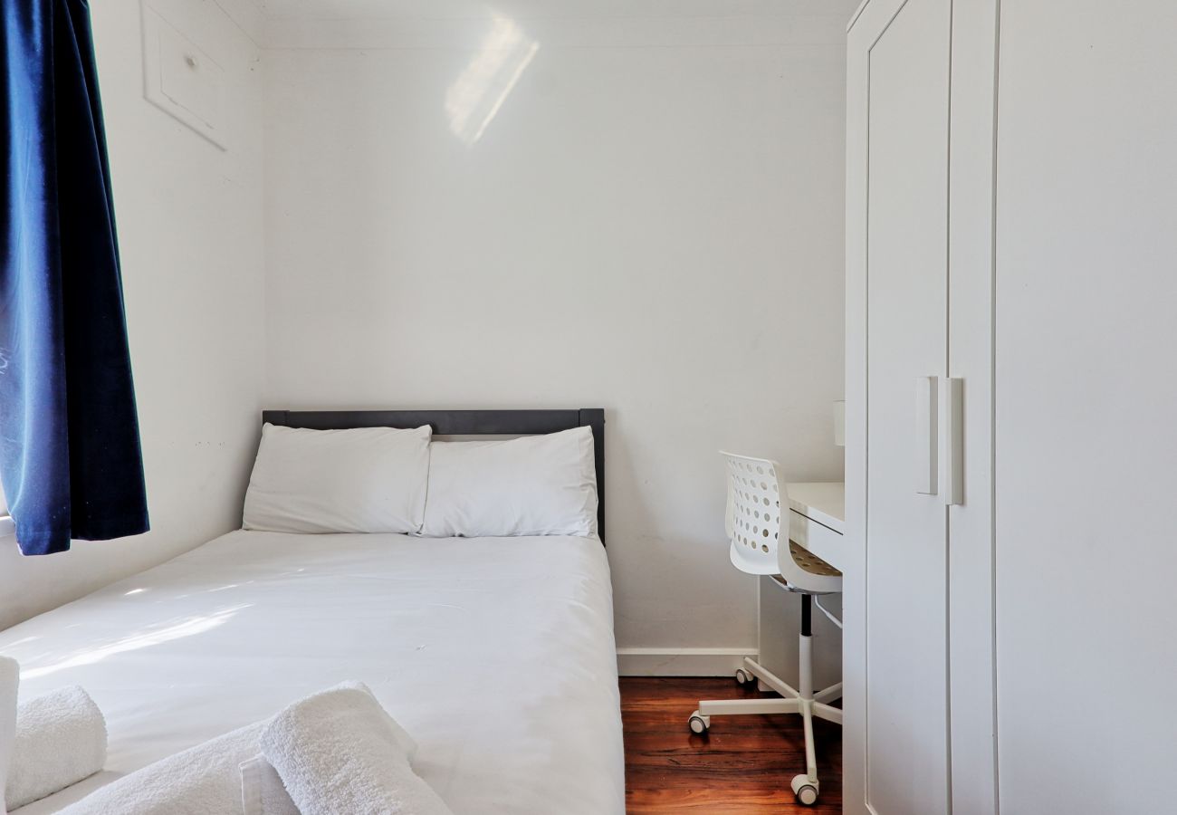 House in Tilbury Juxta Clare - LON-STE-024