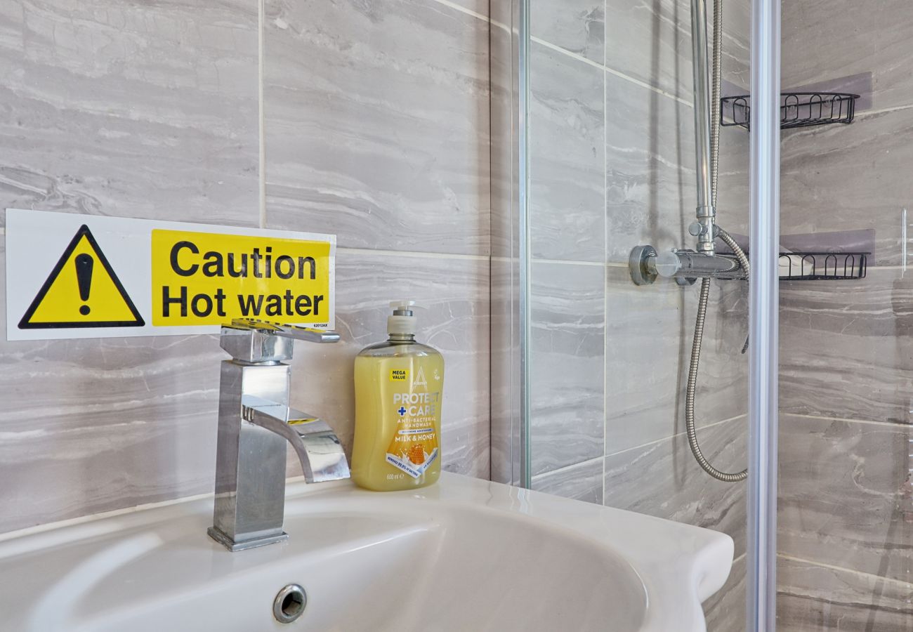 House in Tilbury Juxta Clare - LON-STE-024