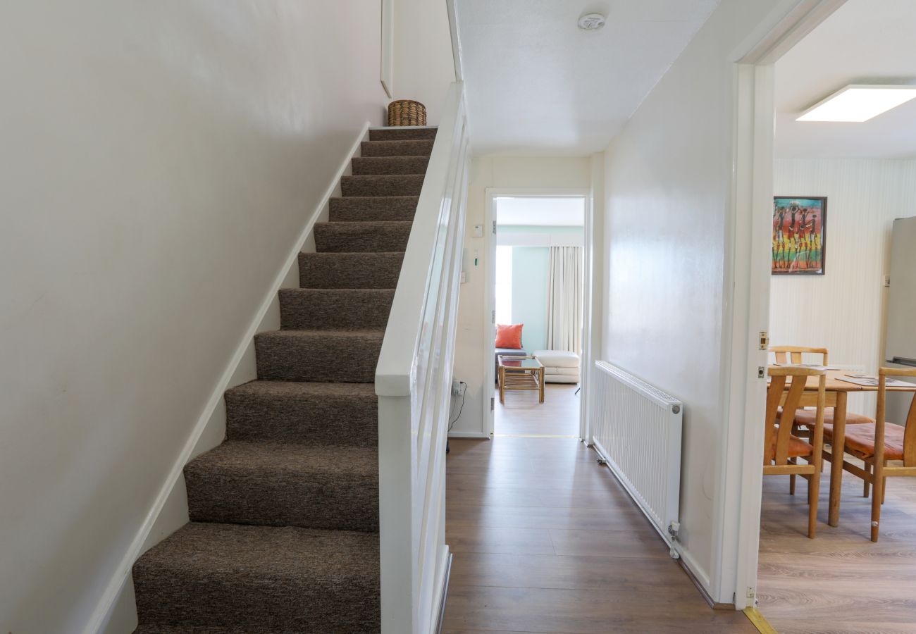 House in Sheffield - Cozy 3BR Home in Hurlfield Rd in Sheffield