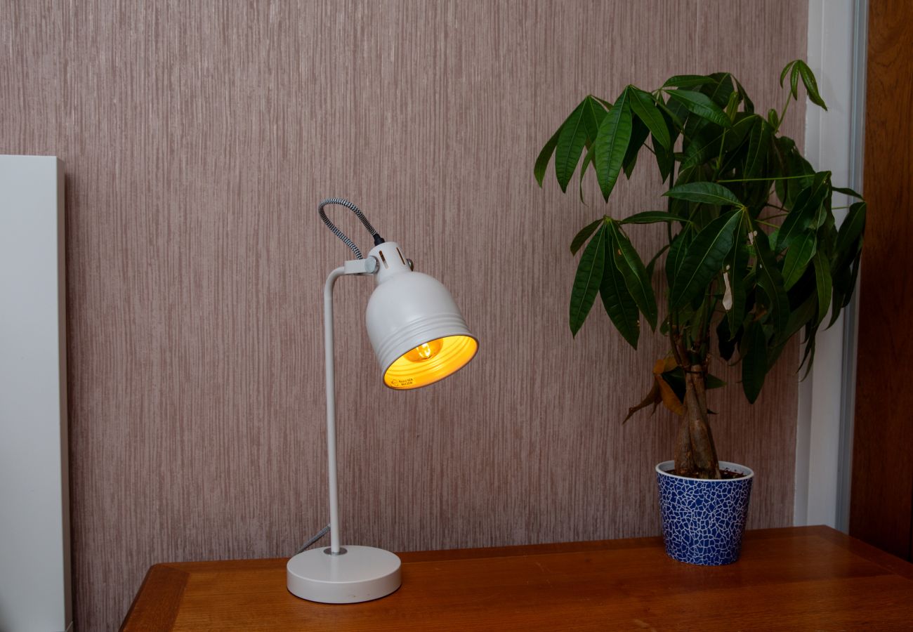 House in Sheffield - Cozy 3BR Home in Hurlfield Rd in Sheffield