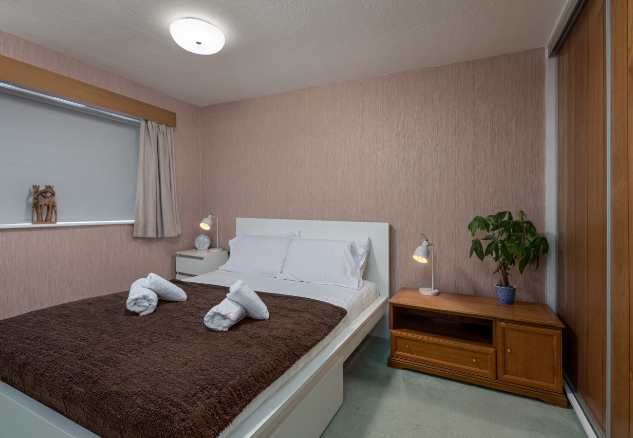 House in Sheffield - Cozy 3BR Home in Hurlfield Rd in Sheffield