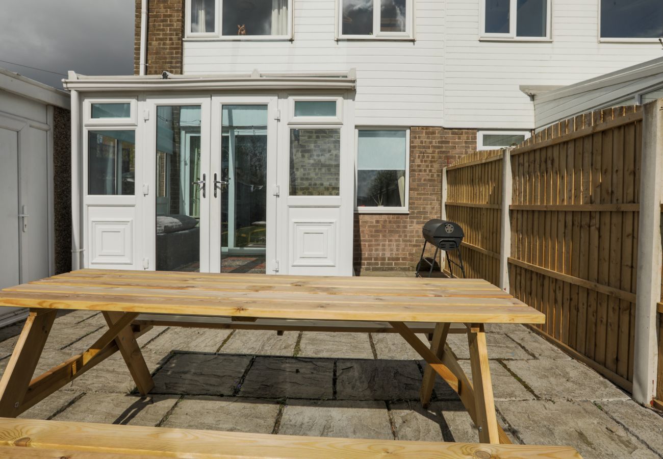 House in Sheffield - Cozy 3BR Home in Hurlfield Rd in Sheffield