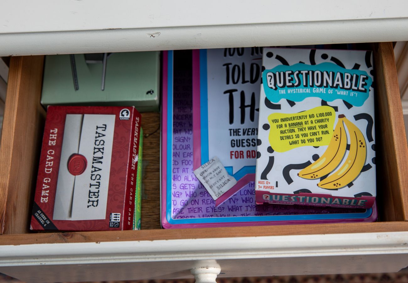 House in Sheffield - Cozy 3BR Home in Hurlfield Rd in Sheffield