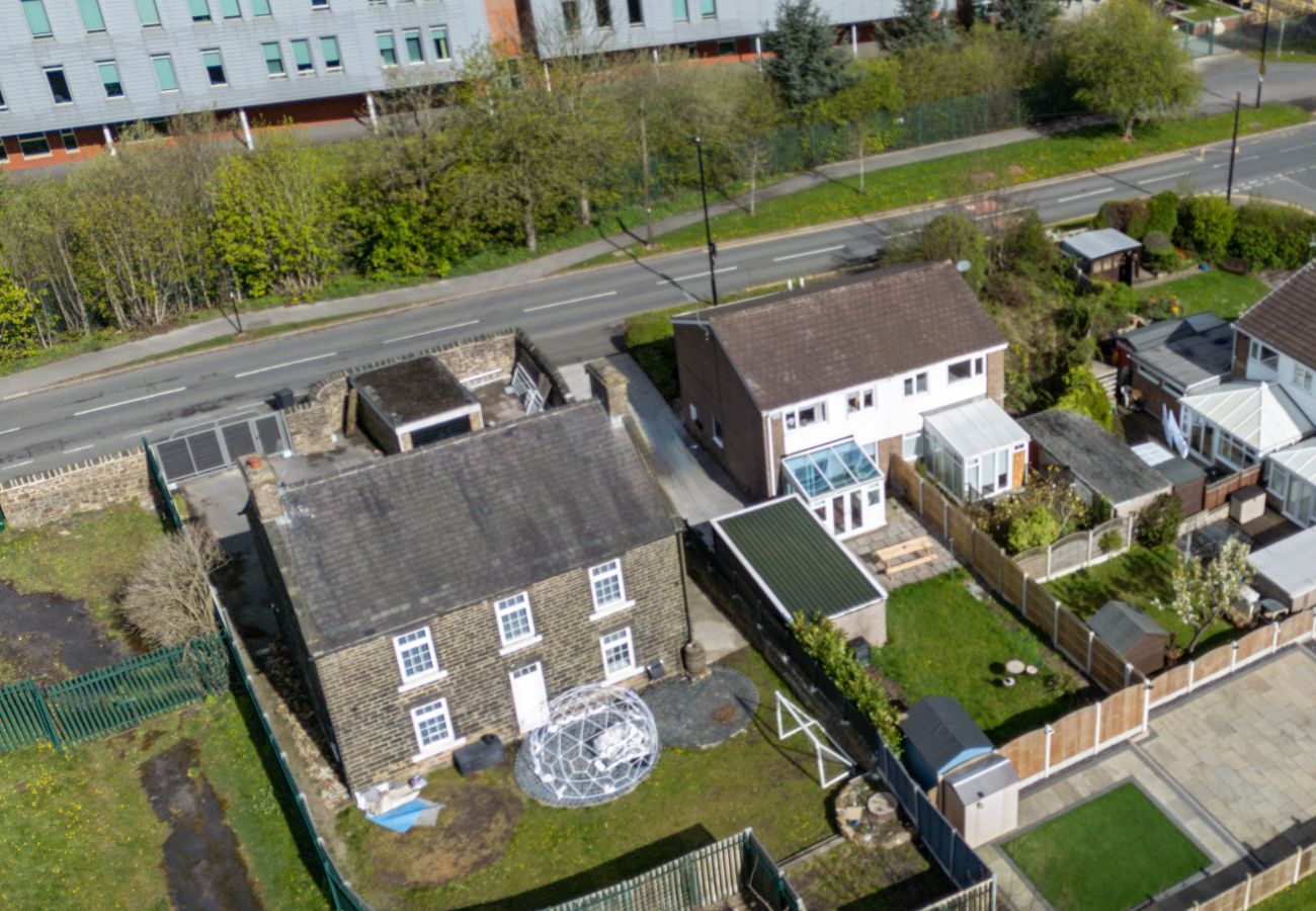 House in Sheffield - Cozy 3BR Home in Hurlfield Rd in Sheffield