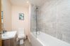 Apartment in Salford - Stylish 1BR Haven Near Manchester Centre