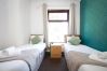 House in Oldham - Spacious 2BR in Chadderton Near Manchester